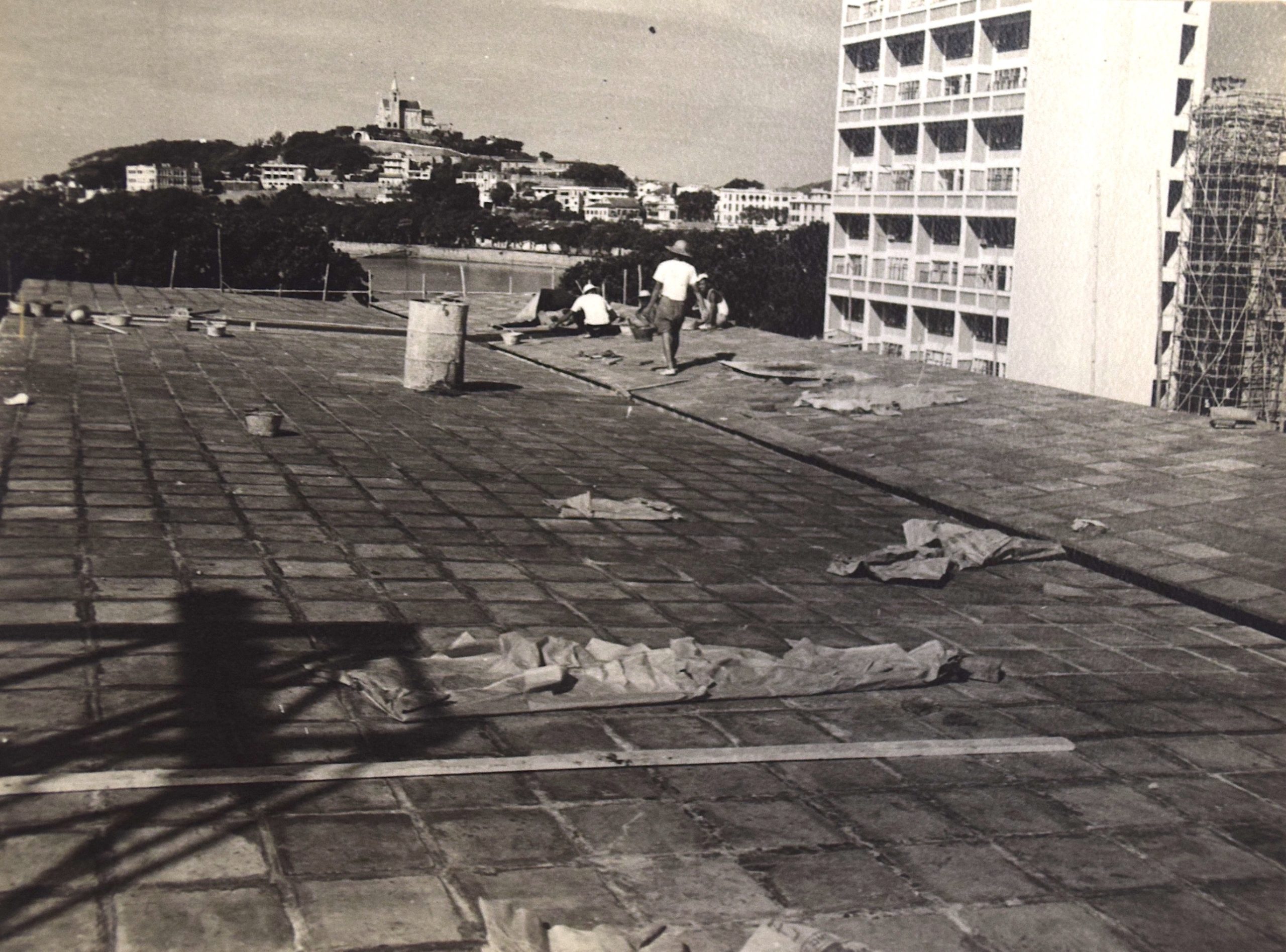 “Creolizar” para resistir: A escola de Chorão Ramalho em Macau