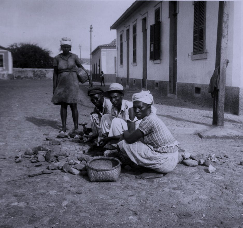 [CALL FOR ABSTRACTS] Displacing the Drafting Board: Women, Labor, and the Construction Site