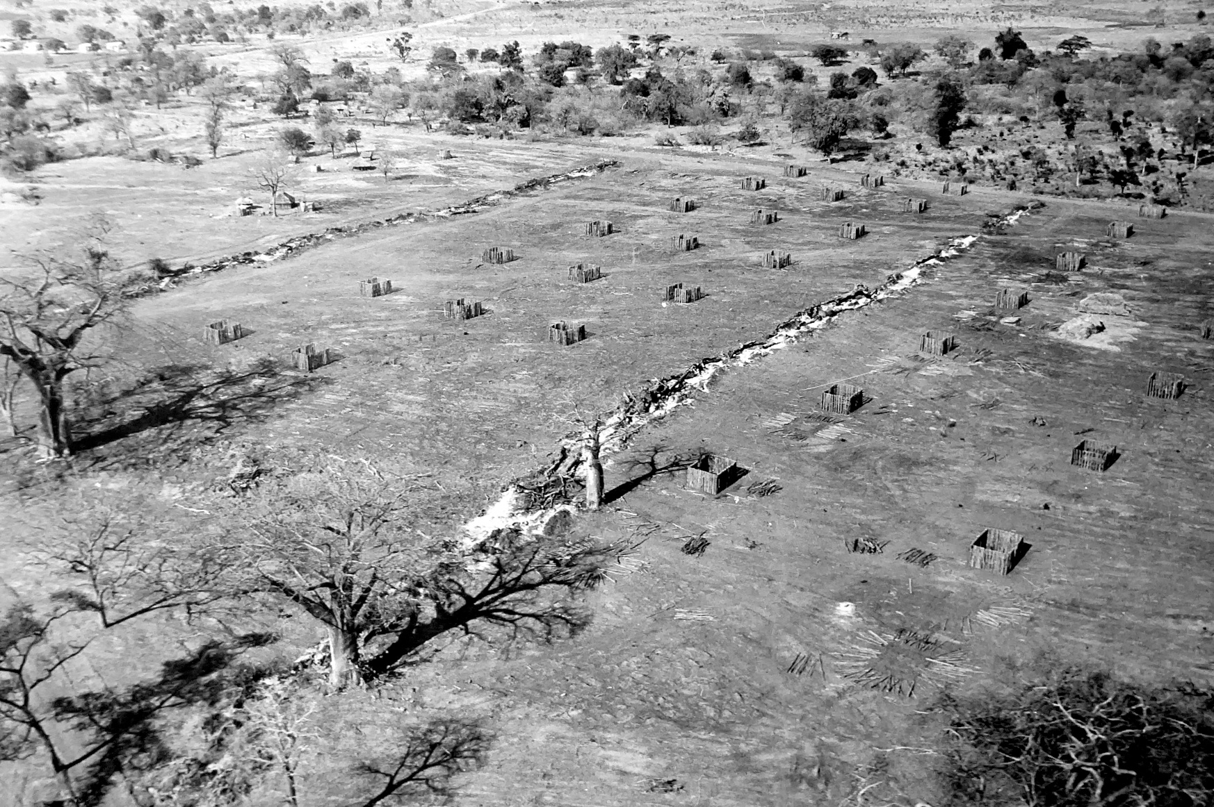 Villages as Construction Sites. Recording Compulsory Settlement in the Zambezi Valley Through Aerial Photographs, Mozambique (1970–1974)